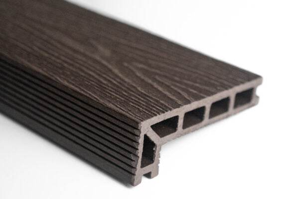 Chocolate Woodgrain Step Edge